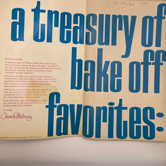 Pillsbury A Treasury Of Bake Off Favorites Vintage Cookbook Kitchen Paperwork - Picture 5 of 14